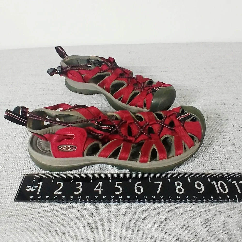 KEEN Whisper Burgundy Granola Girl Hiking Sandal Trail Water Shoe Size 7